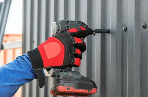 Travaux de zinguerie - Clans